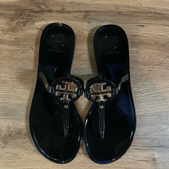 Tory Burch Mini Miller Jelly Thong Sandal - Picture 4 of 5